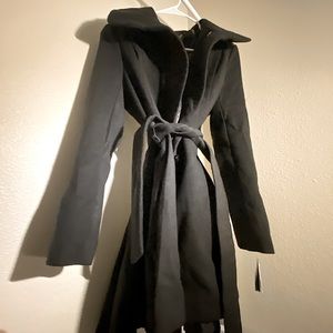 NWT Women’s Steve Madden Black Trench Coat Small